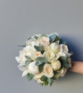 Classic white bridal bouquet LOV 25